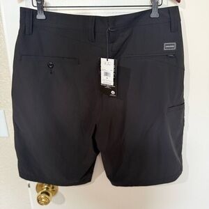 Volcom NWT Men’s Water Repellent Black Shorts 34